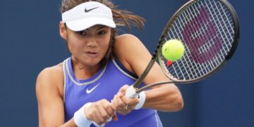 Raducanu suffers injury scare ahead of Australian Open