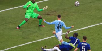 English clubs surpass $2bln transfer spend in 2022