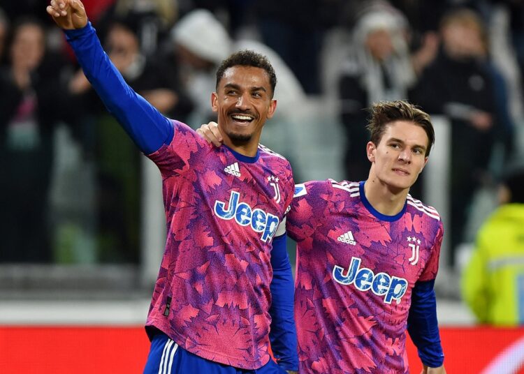 Late Danilo goal earns Juve 8th straight Serie A victory 1 - Egyptian Gazette Juventus' Brazilian defender Danilo celebrates with Nicolo Fagioli after scoring during the Italian Serie A match against Udinese in Turin.