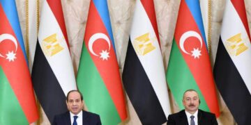 Sisi holds summit talks with his Azerbaijani counterpart in Baku