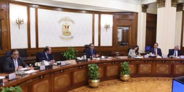 PM: State seeks to increase exports to 100 billion dollars