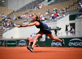 Kvitova, Bencic, Collins reach Adelaide quarter-finals