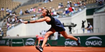 Kvitova, Bencic, Collins reach Adelaide quarter-finals