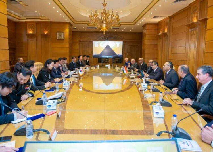 State minister for military production probes joint cooperation with South Korean delegation 2 - Egyptian Gazette State minister for military production probes joint cooperation with South Korean delegation 1 - Egyptian Gazette