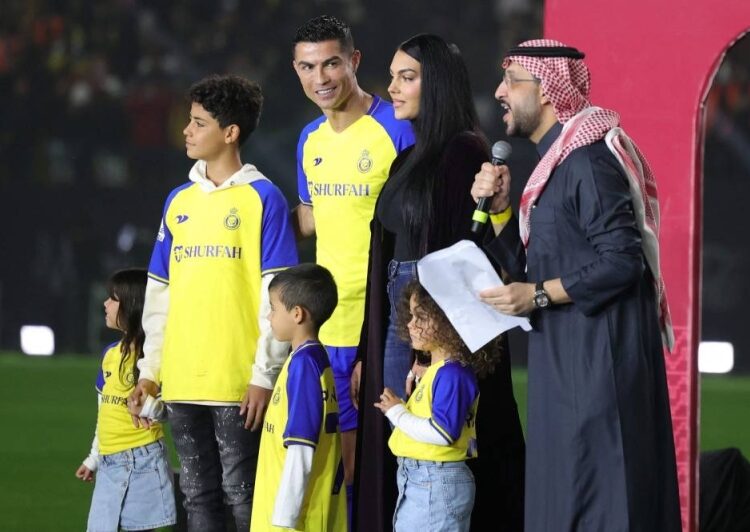 ‘Unique’ Ronaldo says he wants to break records in Saudi stint 2 - Egyptian Gazette ‘Unique’ Ronaldo says he wants to break records in Saudi stint 1 - Egyptian Gazette