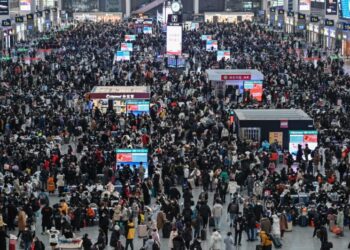 China reports nearly 13,000 Covid deaths over last week