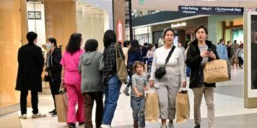 US growth slows in 2022 as downturn fears loom