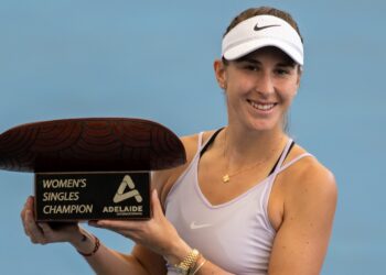 Belinda Bencic grabs Adelaide title