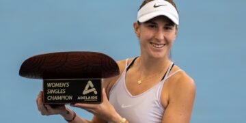 Belinda Bencic grabs Adelaide title