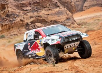 Al-Attiyah grabs Dakar Rally 5th stage