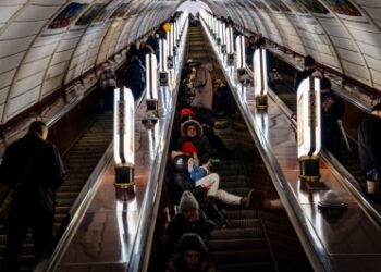 Explosion in Kyiv amid missile salvo, mayor tells residents to remain in shelters