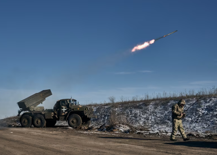 Fierce fighting continues in the battle for the east Ukrainian town of Soledar.