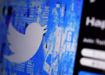 Twitter’s laid-off workers asked to drop lawsuit over severance, judge rules