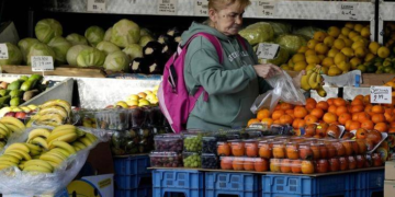 World food prices hit record high in 2022