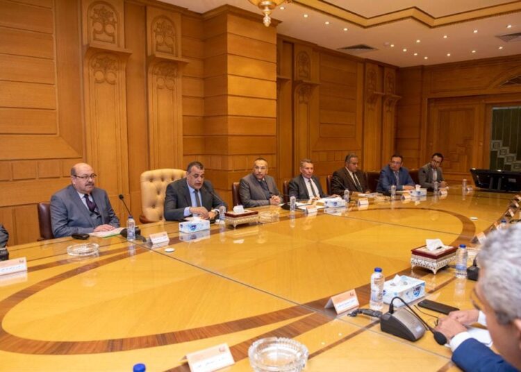 Military production, higher education ministers discuss bilateral co-operation 1 - Egyptian Gazette