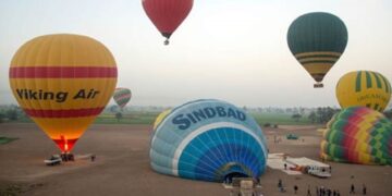 50 hot air balloons fly in Luxor, carrying 1,200 tourists