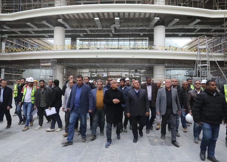 Transport minister following up establishment of Upper Egypt Railway Station 1 - Egyptian Gazette