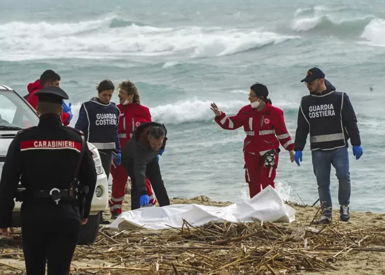 Rescuers find 60th body off Italy after migrant shipwreck 1 - Egyptian Gazette