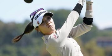 World no.1 Lydia Ko three shots off lead at LPGA Thailand