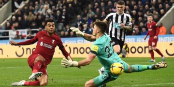 Liverpool boosts EPL top-4 hopes 1 - Egyptian Gazette Liverpool boosts EPL top-4 hopes