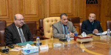 Ministries of military production, local development discuss cooperation in field of managing waste system