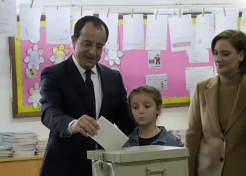 Voting starts for Cyprus’ presidency, with 3 front-runners