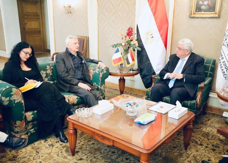 Higher Education min.: Egypt keen on enhancing cultural, scientific co-operation with France 1 - Egyptian Gazette