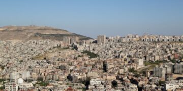 Army: Israeli missile strikes building in central Damascus, five dead 1 - Egyptian Gazette Army: Israeli missile strikes building in central Damascus, five dead