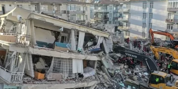 Aid trickles in as Turkiye-Syria quake toll passes 24,000
