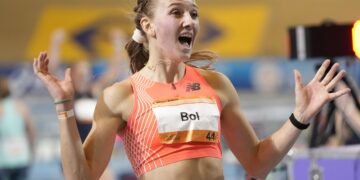 Femke Bol breaks 41-year-old world 400m record
