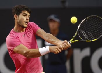 Norrie downs ailing Alcaraz to win Rio crown