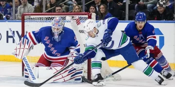 Kreider, Chytil lead Rangers to 4-3 win over Canucks