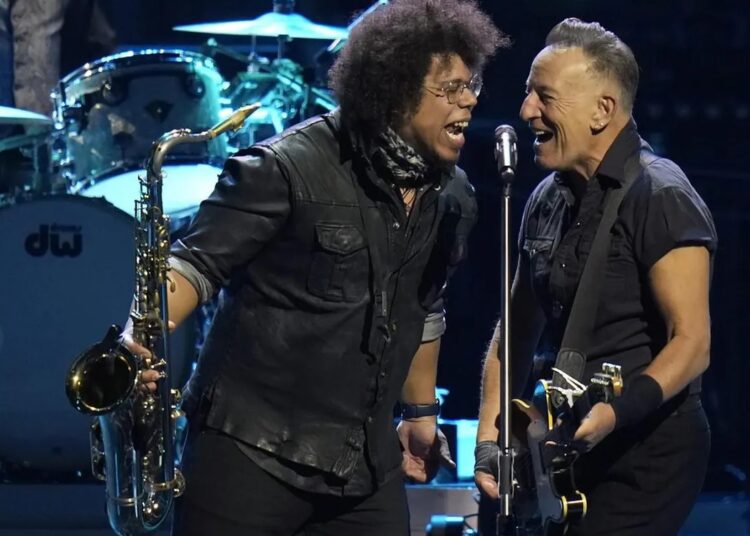 Exuberant Springsteen, E St. Band launch 1st tour in 6 years 1 - Egyptian Gazette Singer Bruce Springsteen (R) and E Street Band member Jake Clemons perform during their 2023 tour on Feb. 1, 2023, at Amalie Arena in Tampa.