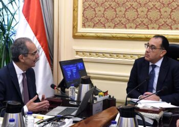 Egypt’s PM says gov’t keen to develop ICT sector
