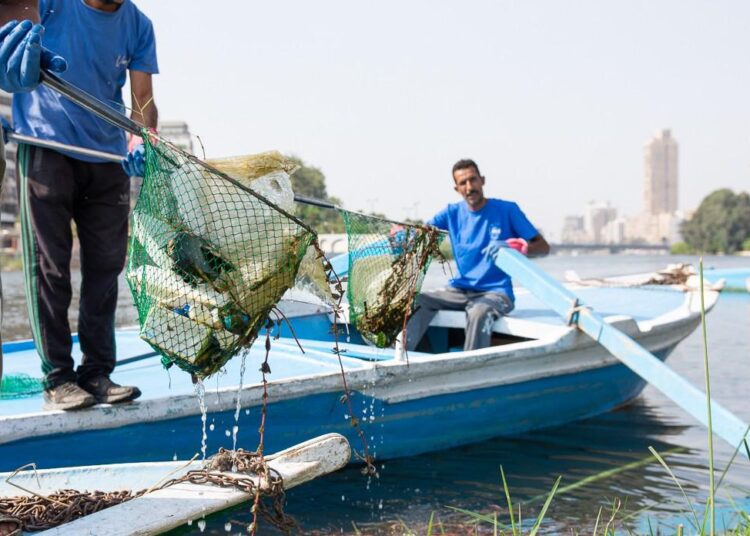 CEMEX & VeryNile expand circular economy partnership in cleaning the Nile to include Assiut 1 - Egyptian Gazette