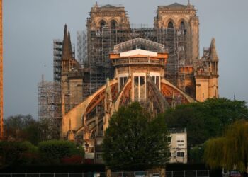 Notre-Dame to regain spire this year and reopen end-2024
