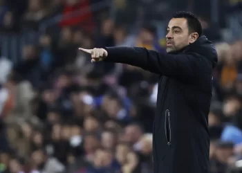 Barcelona without Pedri and Dembélé for Man United game