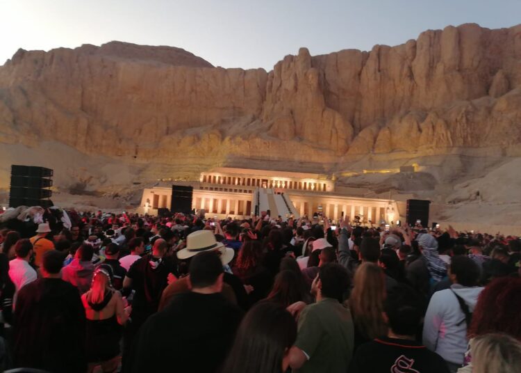 ‘Adriatique’ performed their first world musical show at the 3,500-year-old Hatshepsut Temple on Feb 13.