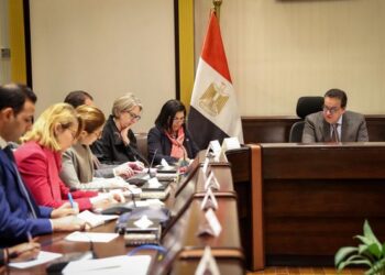 Health min. discusses supporting health sector with WHO, EU, EIB delegation