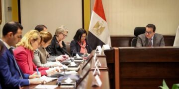 Health min. discusses supporting health sector with WHO, EU, EIB delegation 1 - Egyptian Gazette Health min. discusses supporting health sector with WHO, EU, EIB delegation