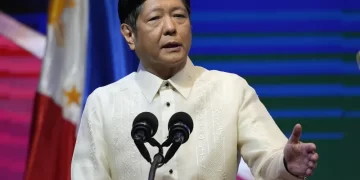 Japan, Philippines to sign plans to boost defense ties