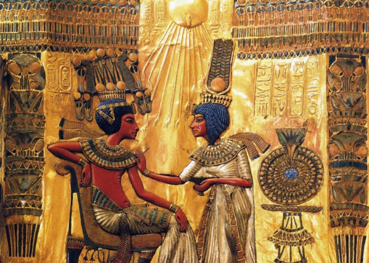 Tutankhamun being offered a drink by his wife Ankhesenamun