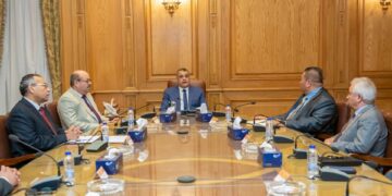 Military production min., Fuji-Sino Chinese company discuss bilateral co-operation