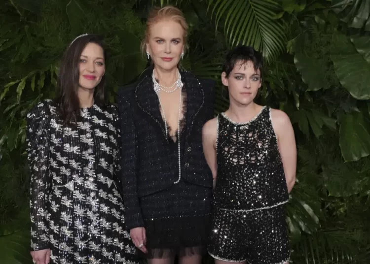Hollywood stars spend Oscars eve at annual Chanel dinner 1 - Egyptian Gazette