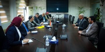 Environment minister follows up project of safe disposal of waste project in Suez