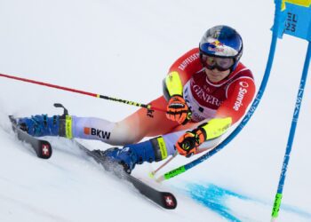 Odermatt claims giant slalom in Slovenia