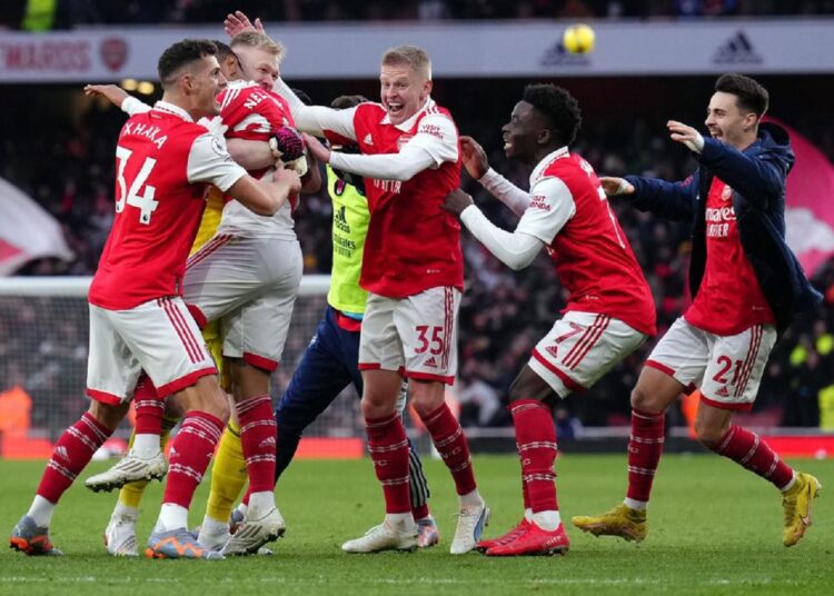 EPL: Arsenal maintains 5-point lead over Man City 1 - Egyptian Gazette Arsenal’s players celebrate after scoring against Bournemouth during the English Premier League.
