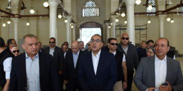 PM starts inspection tour of Fustat Gardens area 1 - Egyptian Gazette PM starts inspection tour of Fustat Gardens area