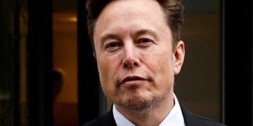 Musk, experts urge pause on training AI systems more powerful than GPT-4