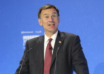 UK to extend energy bill help for 3 months